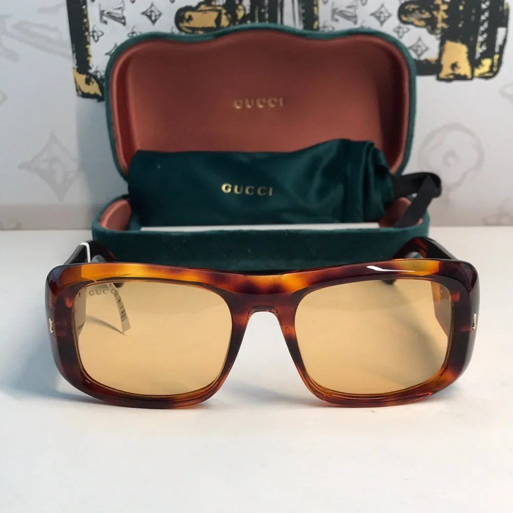 New Authentic Gucci Tortoiseshell Sunglasses with Brown Lenses GG1251s 002